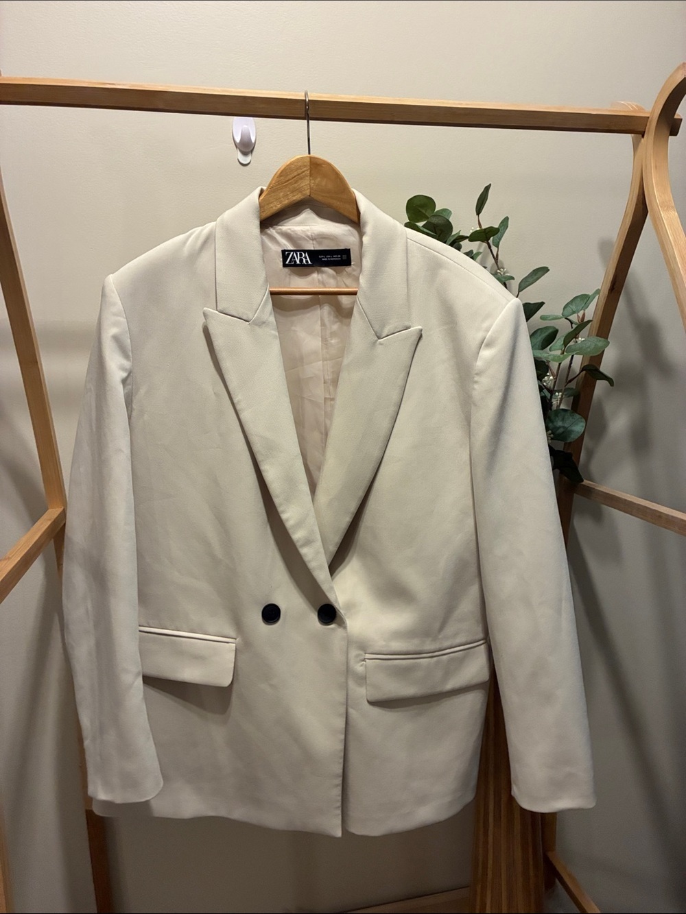Zara Cream Double-Breasted Blazer